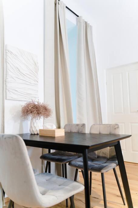 ウィーンZentrale & Ruhige 2 Zimmer - 42M²アパートメント エクステリア 写真